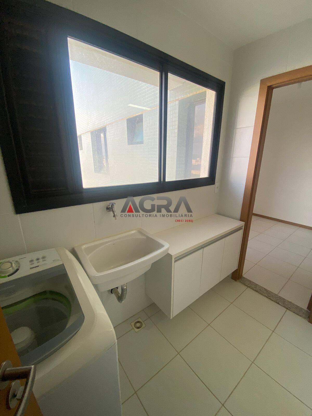 Apartamento à venda com 3 quartos, 94m² - Foto 14