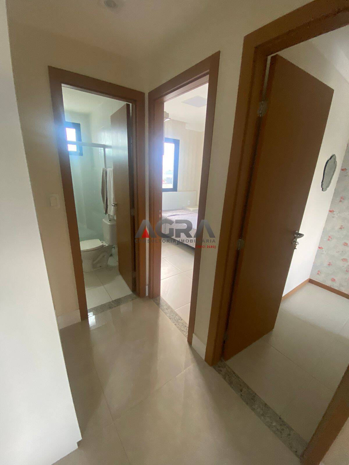 Apartamento à venda com 3 quartos, 94m² - Foto 25