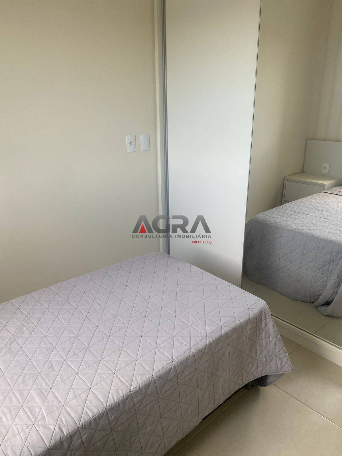 Apartamento à venda com 3 quartos, 94m² - Foto 18