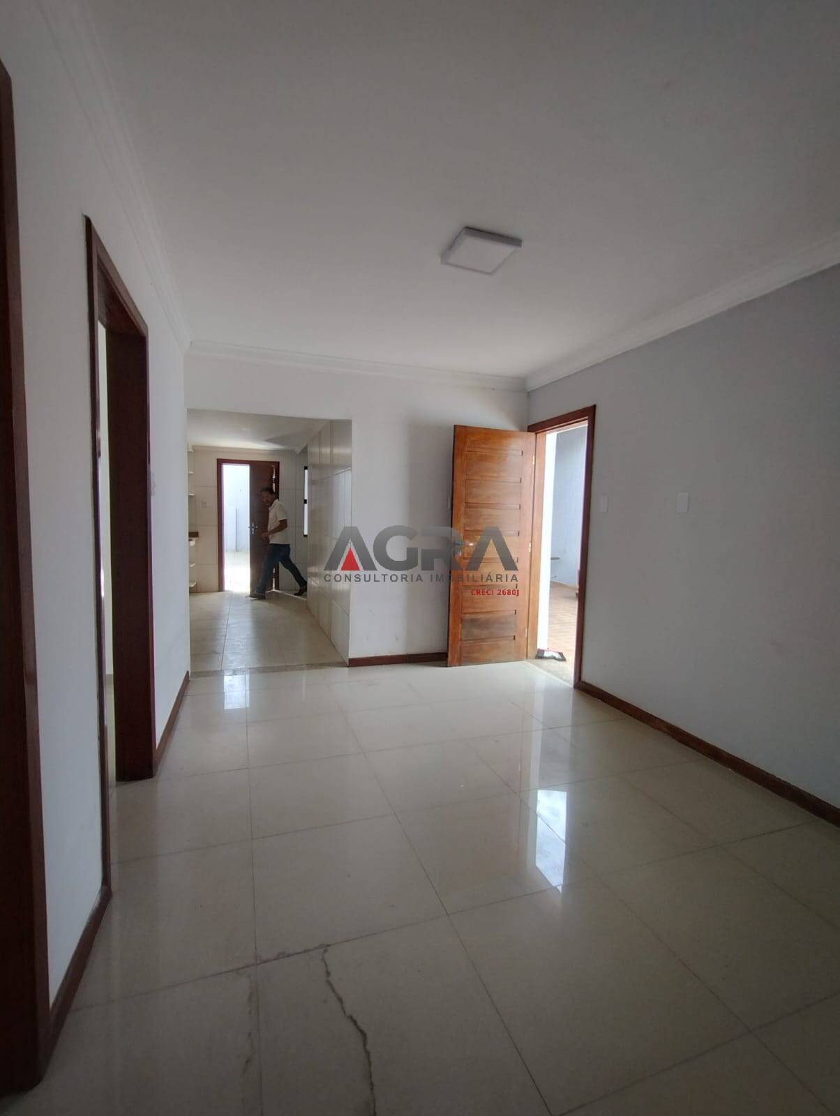 Casa à venda com 4 quartos, 200m² - Foto 6