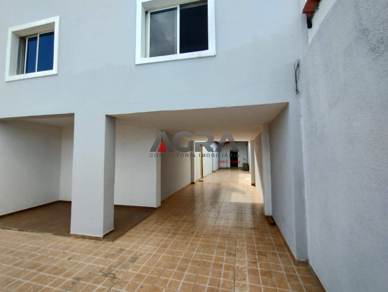 Casa à venda com 4 quartos, 200m² - Foto 5