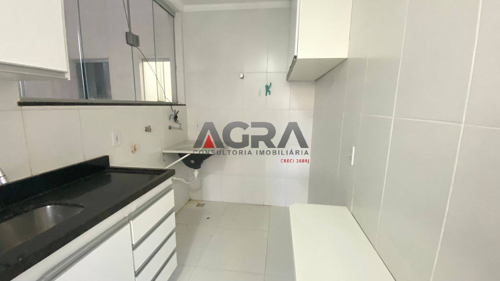 Apartamento à venda com 3 quartos, 80m² - Foto 5